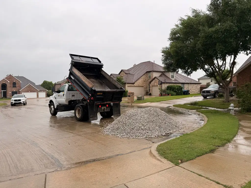 Hello Gravel delivery in Fort Worth — photo 2